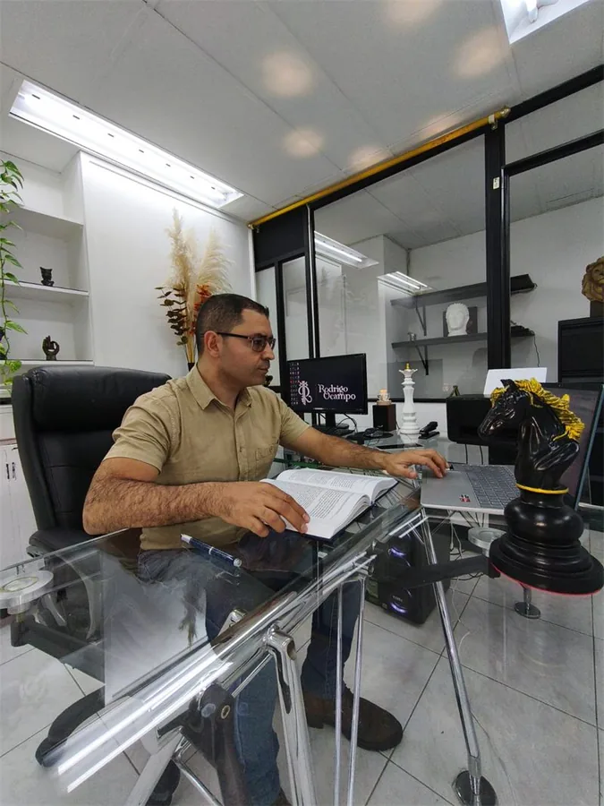 Rodrigo Ocampo, abogado en Medellín